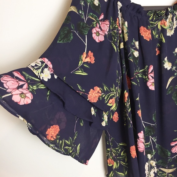 NWOT Parker floral blouse off the shoulder - Picture 2 of 3
